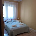 Türkiz - 5 Szobás 13 Fős 4km A Balaton- Apartman