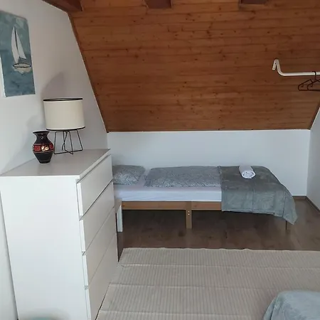 Tuerkiz - 5 Szobas 13 Fos Apartmanhaz 4km A Balaton-